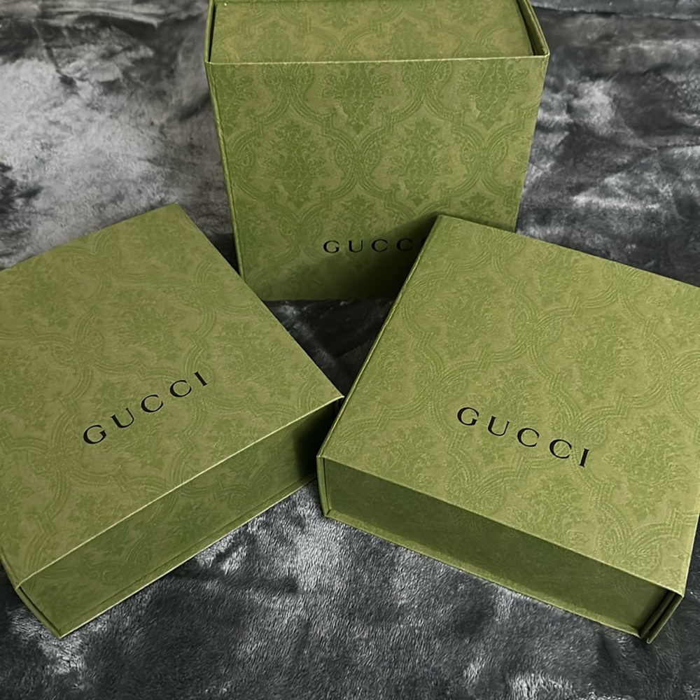 COPY - COPY - Gucci belts boxes